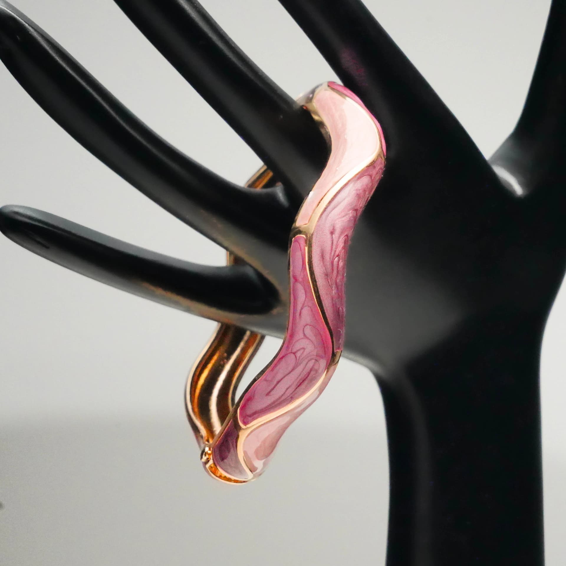Multi Color Twisted Bangles