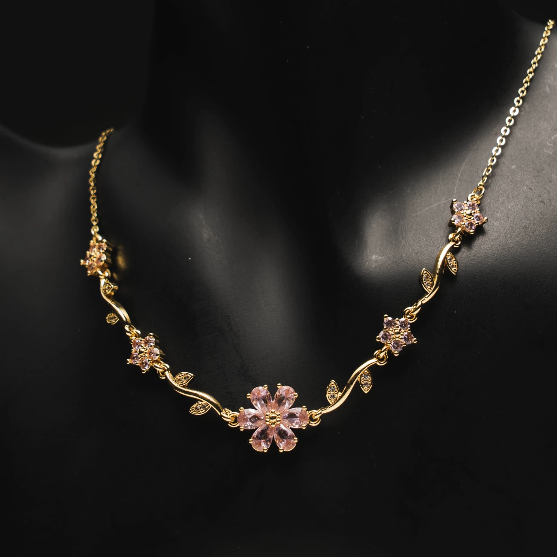 Floral Tulip Pendant