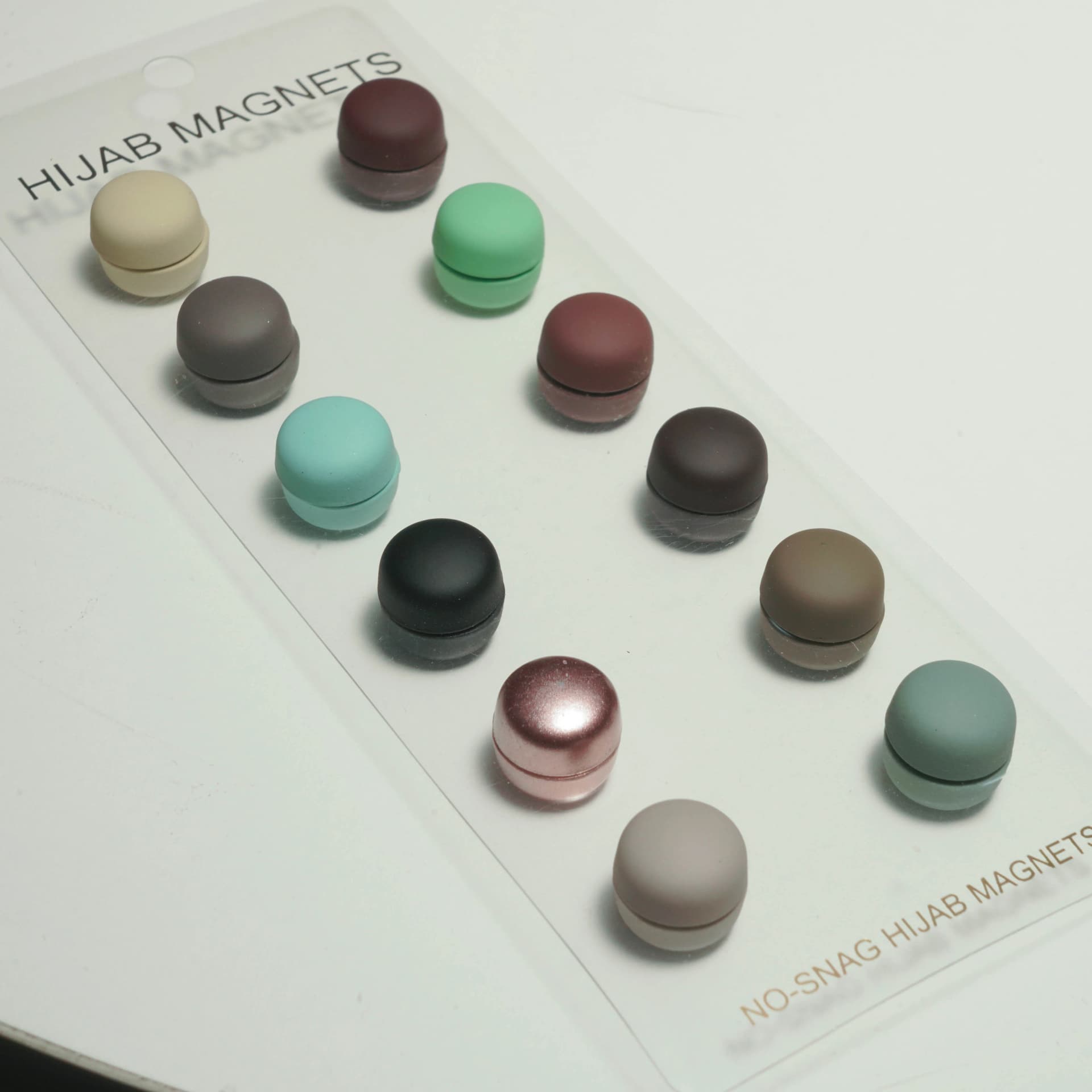 Hijab Round Magnet (Single Piece)