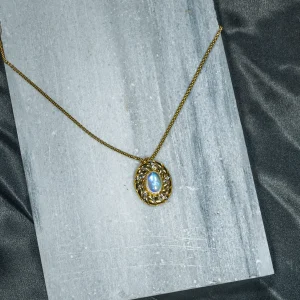 Mermaid pearls and rhinestones retro pendant necklace Princess chain